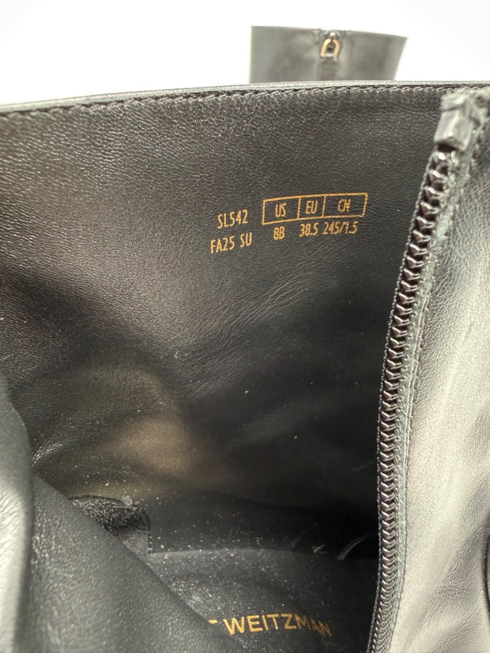 New Stuart Weitzman Babette Zip Bootie 60MM Black Leather Sz 8 - Picture 12 of 13
